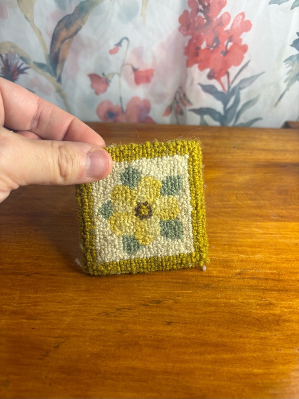 Handmade Floral Hooked Rug Square Coaster- Yellow - Picture 3 of 5